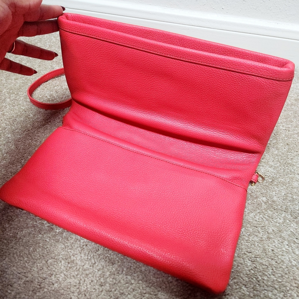 Wristlet / Clutch - Picture 4 of 11